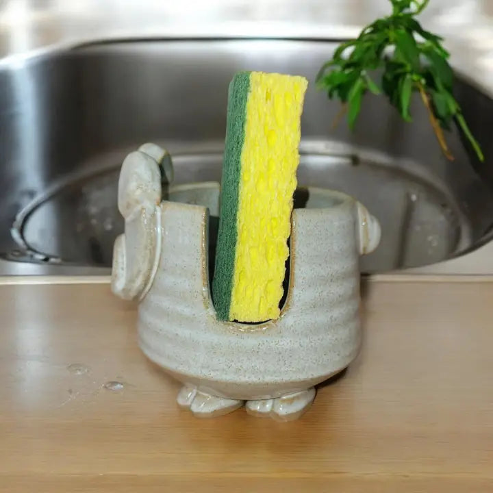 Petunia the Pig Sponge Holder