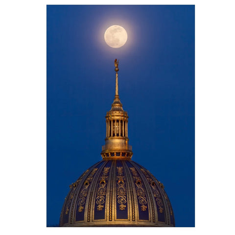 Capitol Dome Full Moon