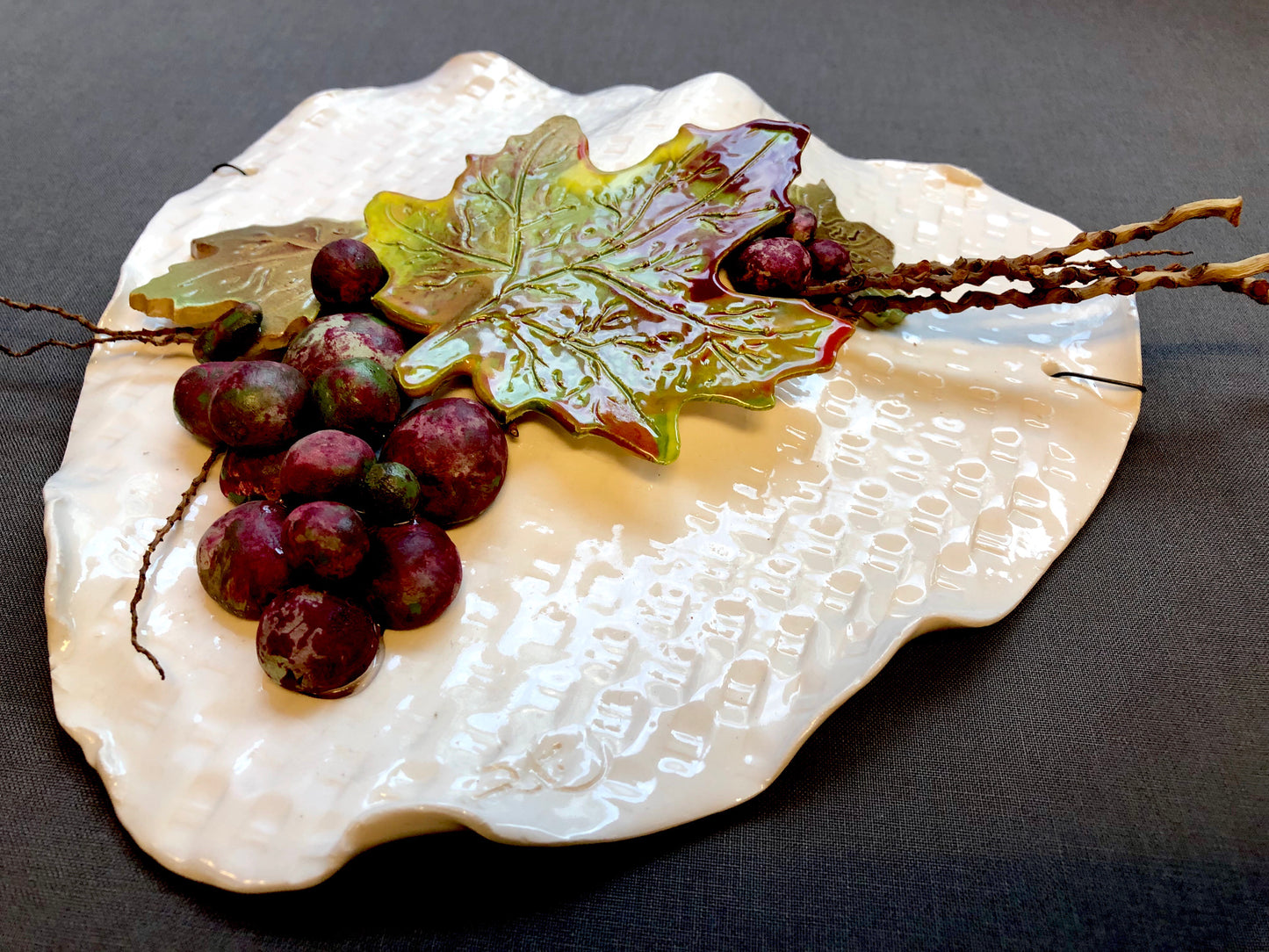 White Heart Wall Hanging with Grapes